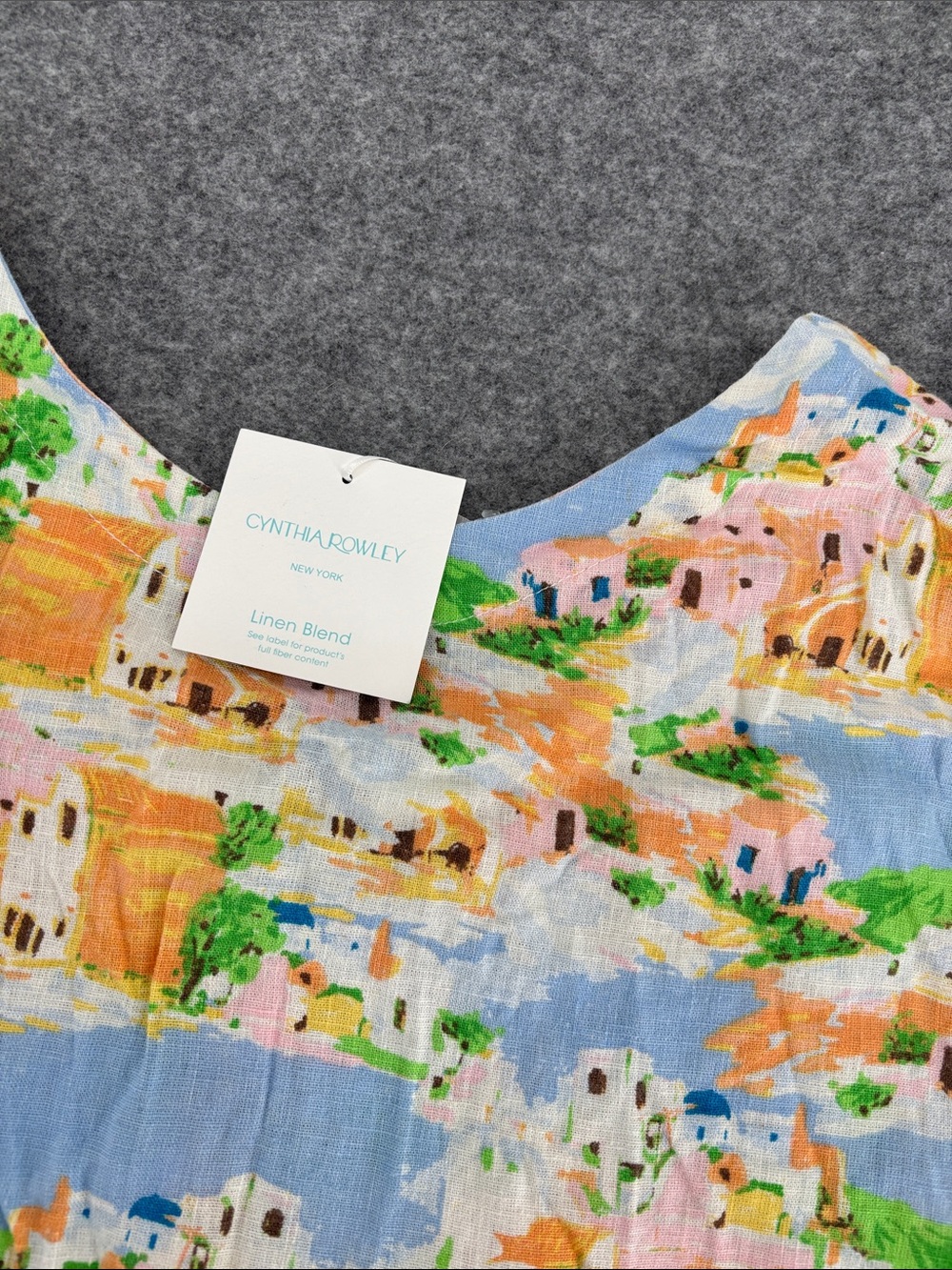 Cynthia Rowley New York Greek Isle
Linen Blend Button Back shirt
NWT XS - Picture 2 of 10